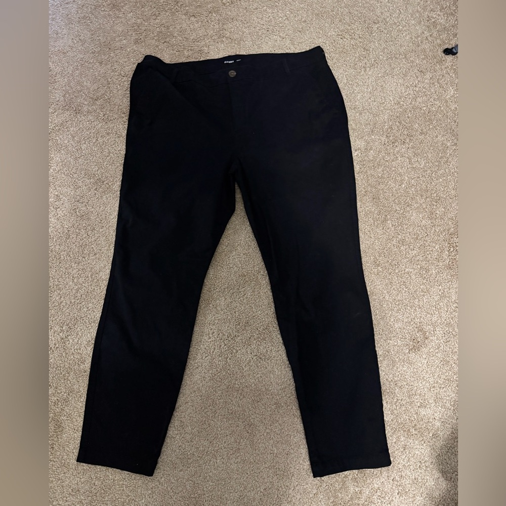 Old Navy Size 18 Black Skinny Chinos